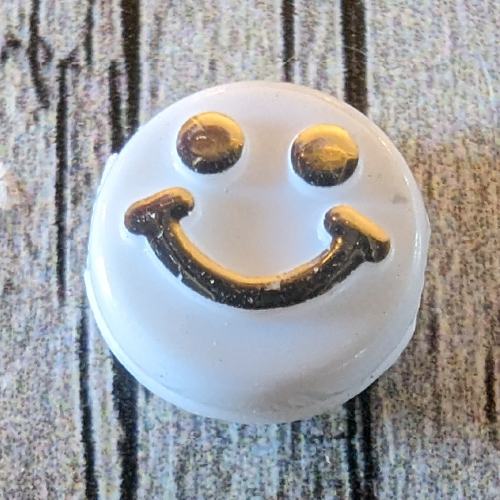 White Smiley, Silver